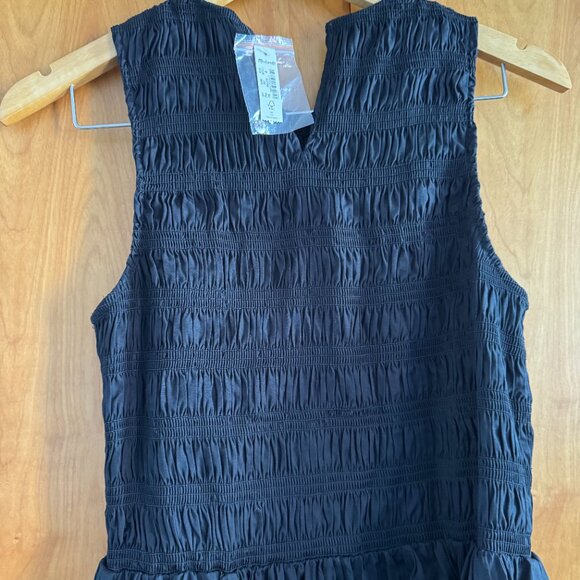 Madewell Melody Bubble Hem Smocked Midi Dress in Poplin - Picture 2 of 5